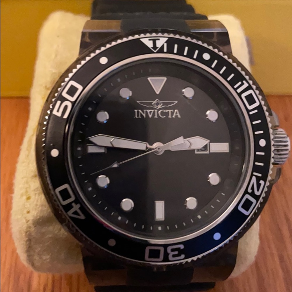 INVICTA Luxury Diving Watch (2) - *** NEW *** - Picture 13 of 15